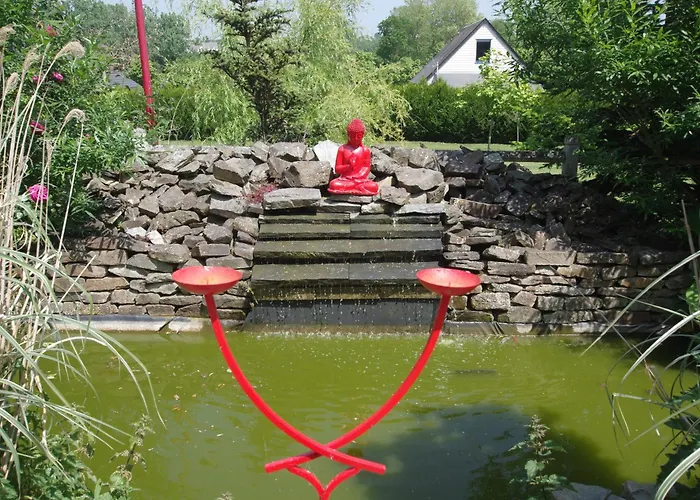 Проживание в семье Zen Conde-sur-Noireau